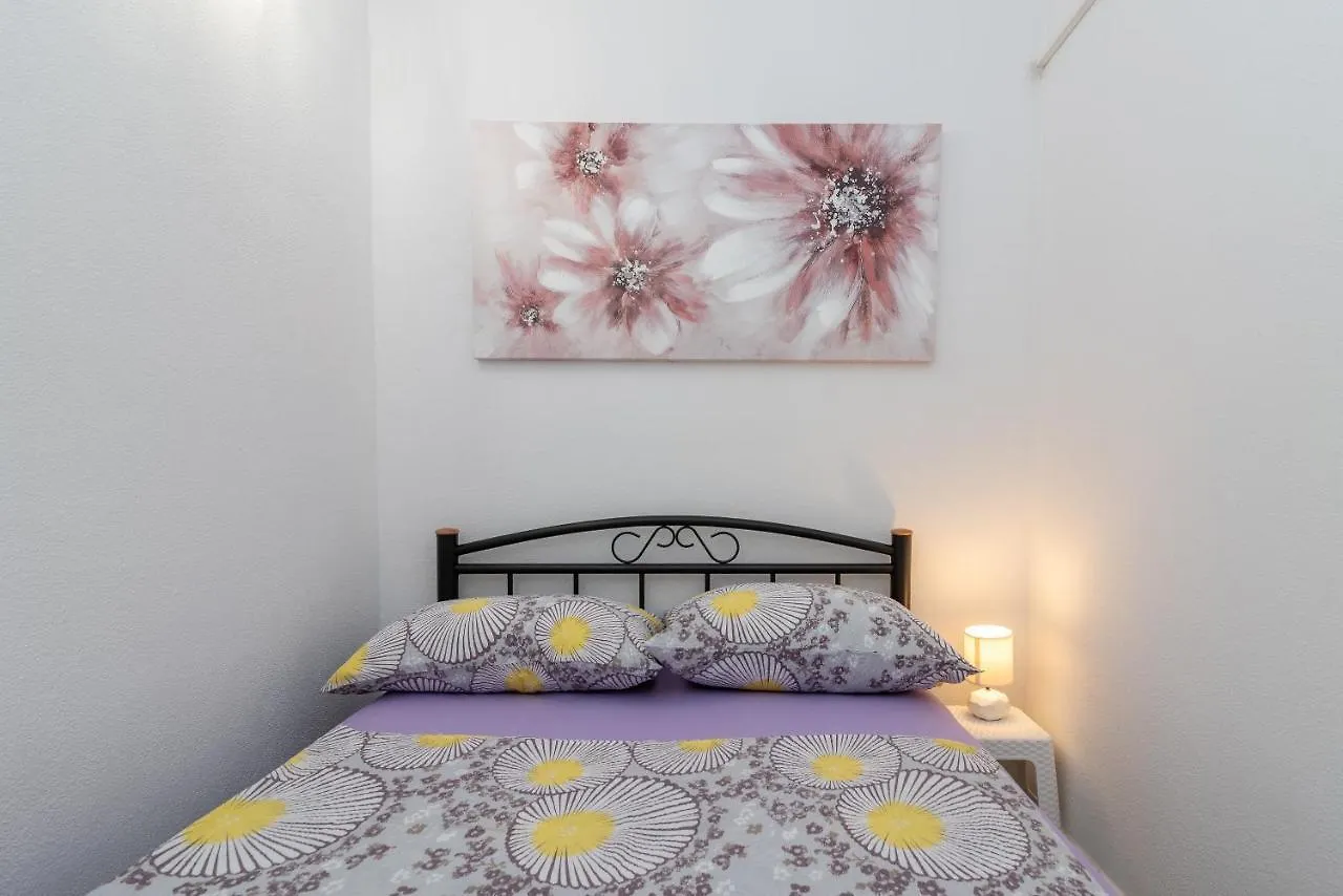 Apartment Matea Trogir 0*,  Croatia