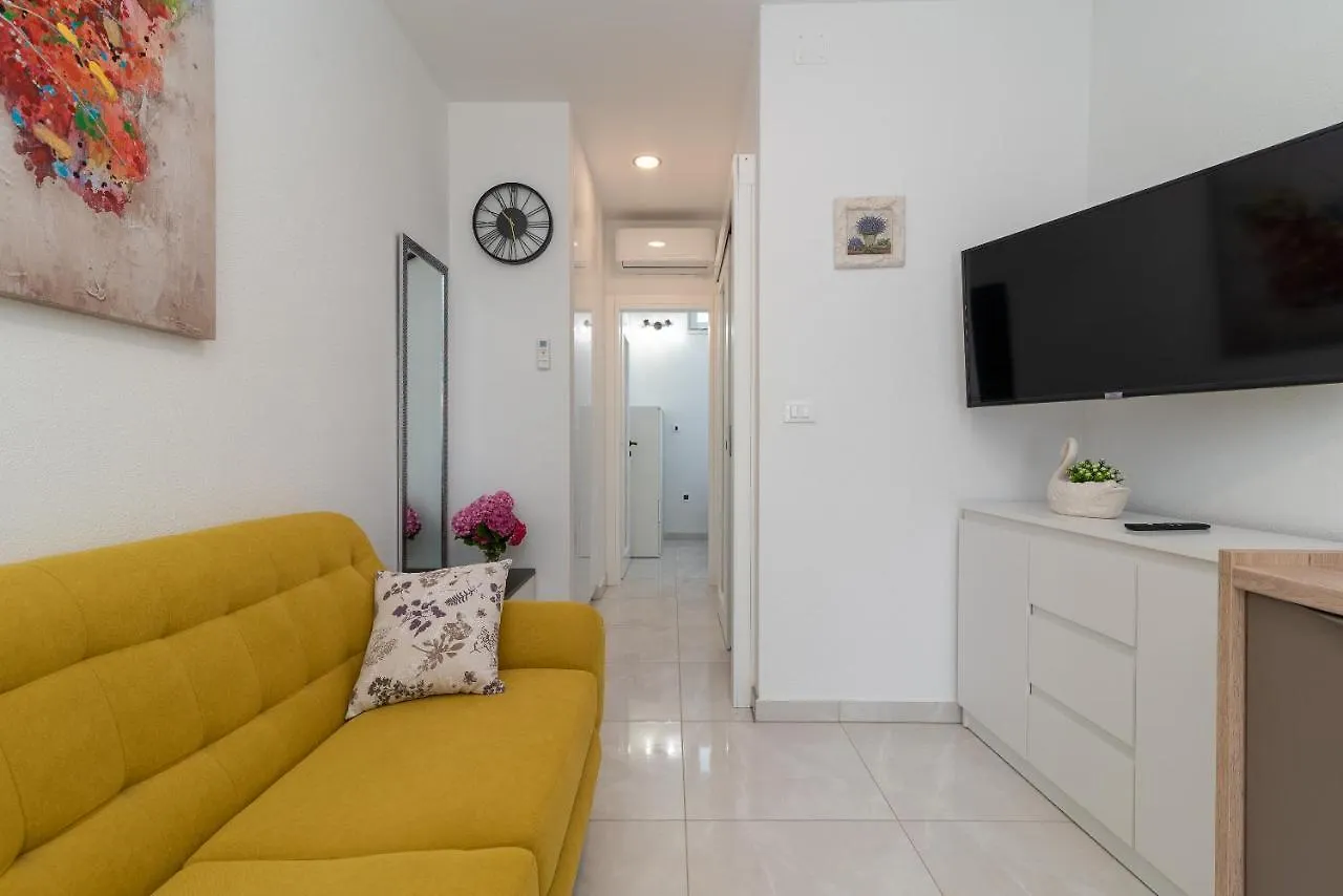 Apartment Matea Trogir